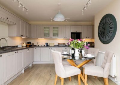 Ground Wing is a romantic holiday apartment for two with a hot tub and tennis court near the North Norfolk coast | Gresham Hall Estate